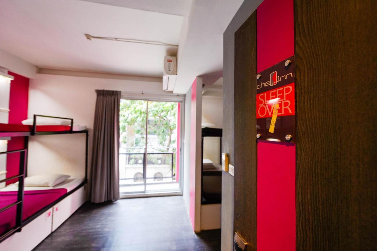 CheQinn Hostel - Sukhumvit 4 Nana Plaza Bangkok Exterior foto